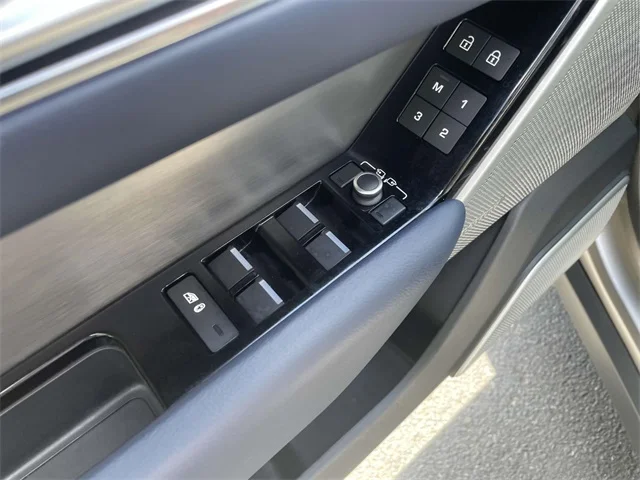 SEMINUEVOS LAND ROVER Range Rover Velar a Huntersville en Huntersville Ford