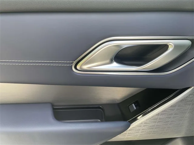 SEMINUEVOS LAND ROVER Range Rover Velar a Huntersville en Huntersville Ford