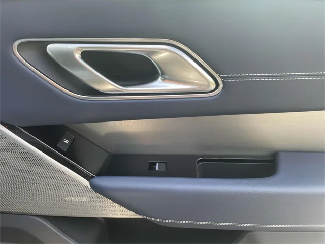 SEMINUEVOS LAND ROVER Range Rover Velar a Huntersville en Huntersville Ford