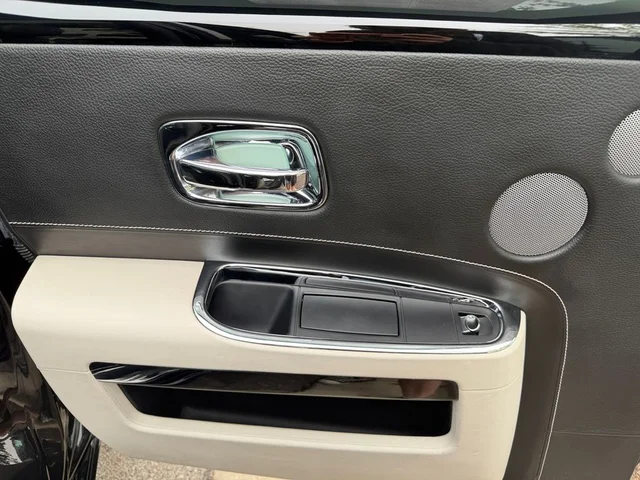 SEMINUEVOS ROLLS-ROYCE Ghost a Estados en autogozo