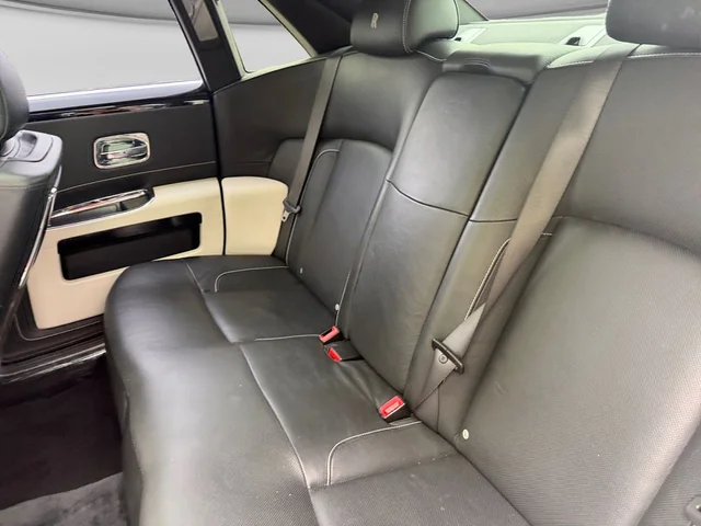 SEMINUEVOS ROLLS-ROYCE Ghost a Estados en autogozo