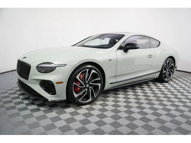 Nuevos BENTLEY CONTINENTAL GT à Estados chez autogozo