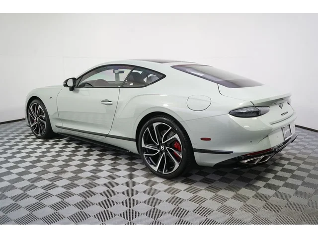 Nuevos BENTLEY CONTINENTAL GT à Estados chez autogozo