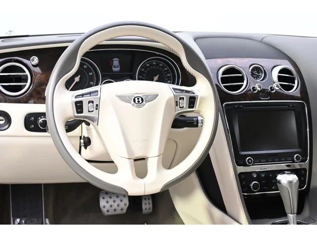 SEMINUEVOS BENTLEY Flying Spur a Estados en autogozo