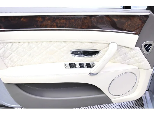 SEMINUEVOS BENTLEY Flying Spur a Estados en autogozo