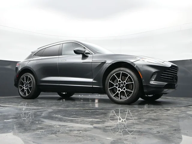 SEMINUEVOS ASTON MARTIN DBX a Estados en autogozo