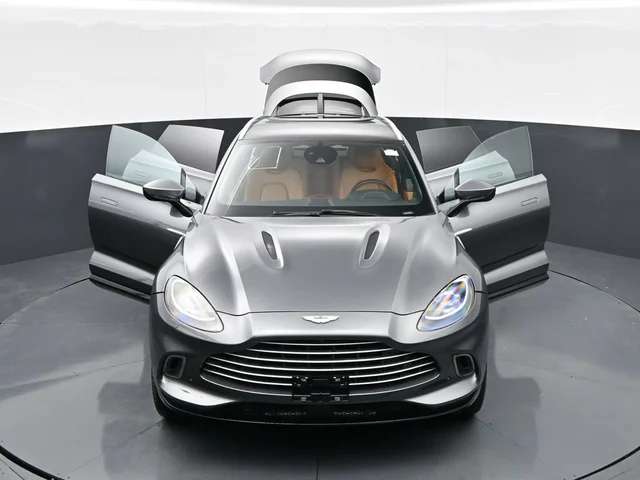 SEMINUEVOS ASTON MARTIN DBX a Estados en autogozo