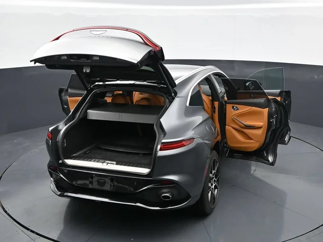 SEMINUEVOS ASTON MARTIN DBX a Estados en autogozo