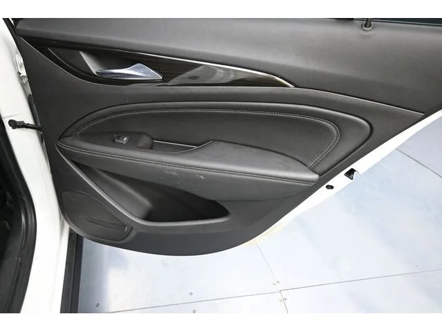 SEMINUEVOS BUICK Regal TourX a Estados en autogozo