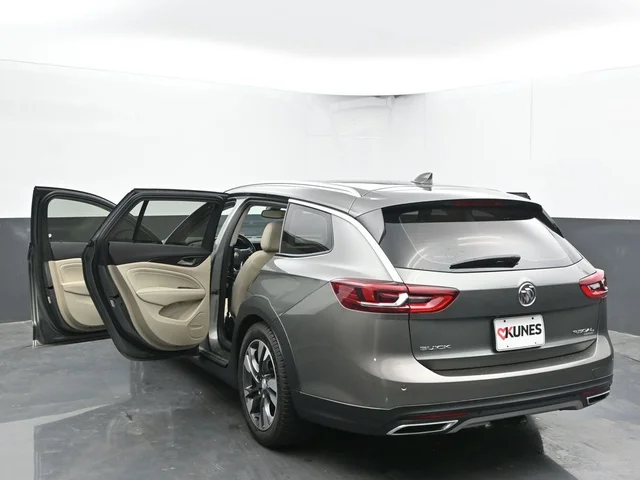 SEMINUEVOS BUICK Regal TourX a Estados en autogozo