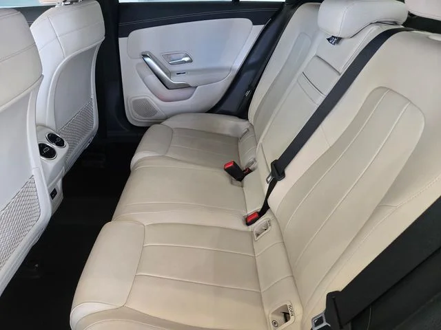 SEMINUEVOS MERCEDES-BENZ CLA a Estados en autogozo