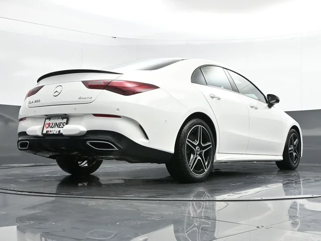 Nuevos MERCEDES-BENZ CLA à Estados chez autogozo