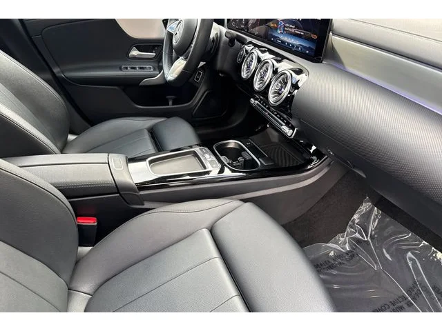 SEMINUEVOS MERCEDES-BENZ CLA at ELK GROVE in Elk Grove Buick GMC