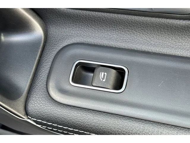 SEMINUEVOS MERCEDES-BENZ CLA at ELK GROVE in Elk Grove Buick GMC