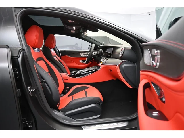 Nuevos MERCEDES-BENZ AMGÂ® GT 43 à Estados chez autogozo