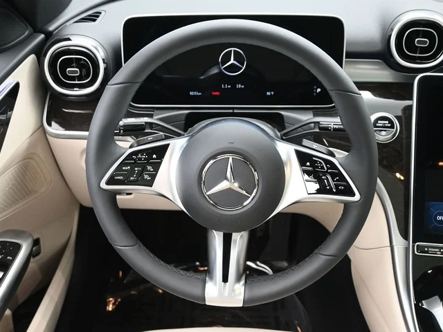 Nuevos MERCEDES-BENZ C-CLASS à Estados chez autogozo