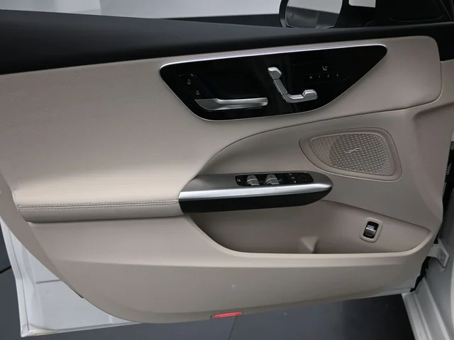 Nuevos MERCEDES-BENZ C-CLASS à Estados chez autogozo