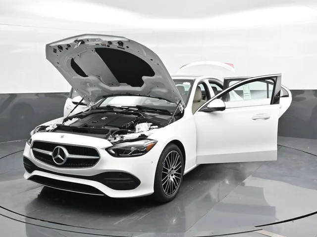 Nuevos MERCEDES-BENZ C-CLASS à Estados chez autogozo