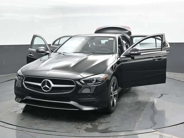 Nuevos MERCEDES-BENZ C-CLASS à Estados chez autogozo