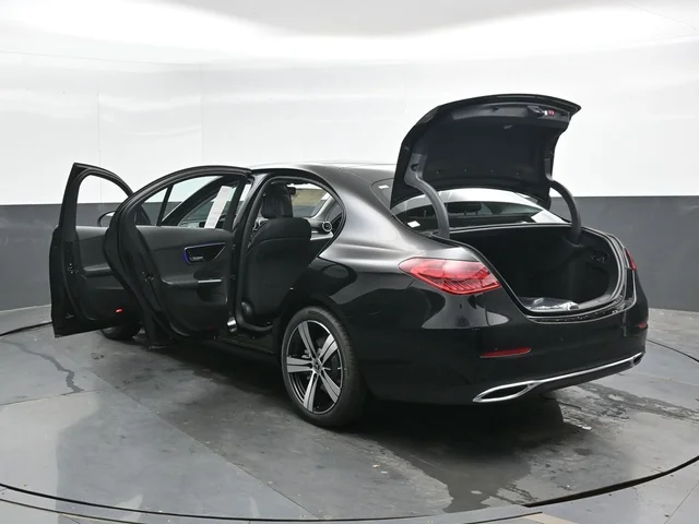 Nuevos MERCEDES-BENZ C-CLASS à Estados chez autogozo