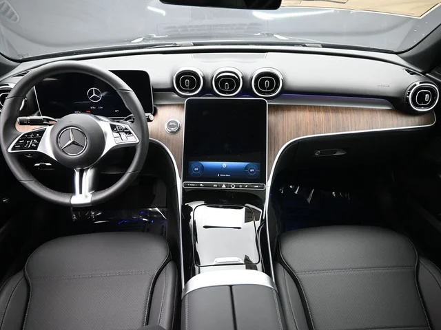 Nuevos MERCEDES-BENZ C-CLASS à Estados chez autogozo