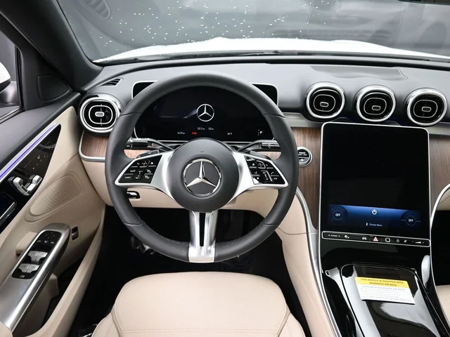 Nuevos MERCEDES-BENZ C-CLASS à Estados chez autogozo