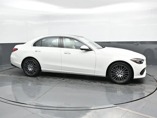 Nuevos MERCEDES-BENZ C-CLASS à Estados chez autogozo