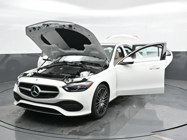 Nuevos MERCEDES-BENZ C-CLASS à Estados chez autogozo