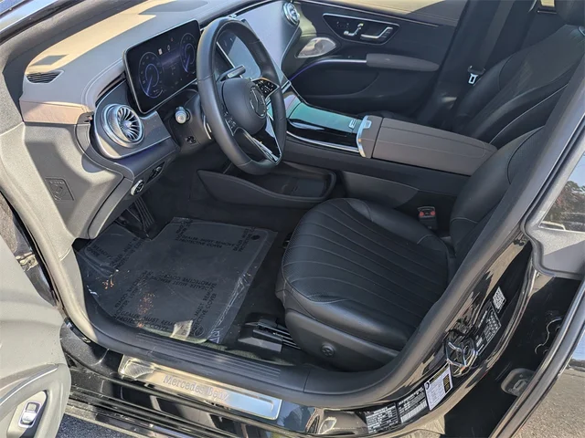 SEMINUEVOS MERCEDES-BENZ EQS at Kennesaw, in Town Center Nissan