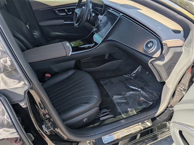 SEMINUEVOS MERCEDES-BENZ EQS at Kennesaw, in Town Center Nissan