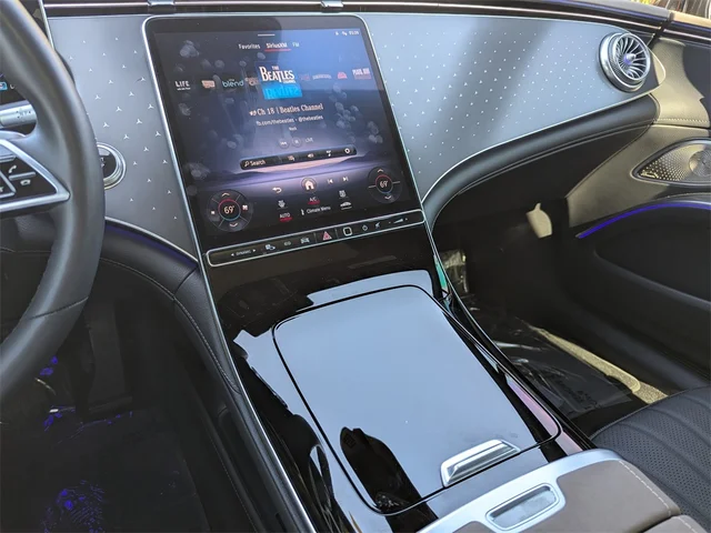 SEMINUEVOS MERCEDES-BENZ EQS at Kennesaw, in Town Center Nissan