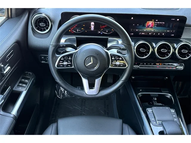 SEMINUEVOS MERCEDES-BENZ GLB at ELK GROVE in Elk Grove Buick GMC