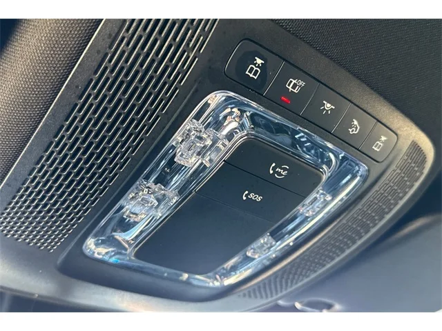 SEMINUEVOS MERCEDES-BENZ GLB at ELK GROVE in Elk Grove Buick GMC