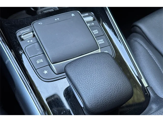 SEMINUEVOS MERCEDES-BENZ GLB at ELK GROVE in Elk Grove Buick GMC
