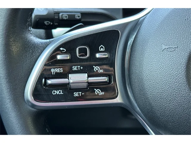 SEMINUEVOS MERCEDES-BENZ GLB at ELK GROVE in Elk Grove Buick GMC