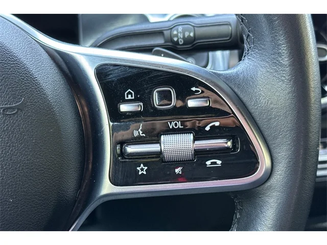 SEMINUEVOS MERCEDES-BENZ GLB at ELK GROVE in Elk Grove Buick GMC