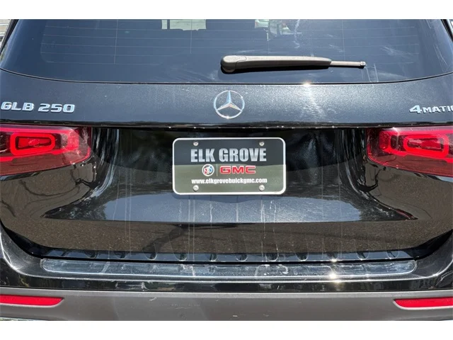 SEMINUEVOS MERCEDES-BENZ GLB at ELK GROVE in Elk Grove Buick GMC