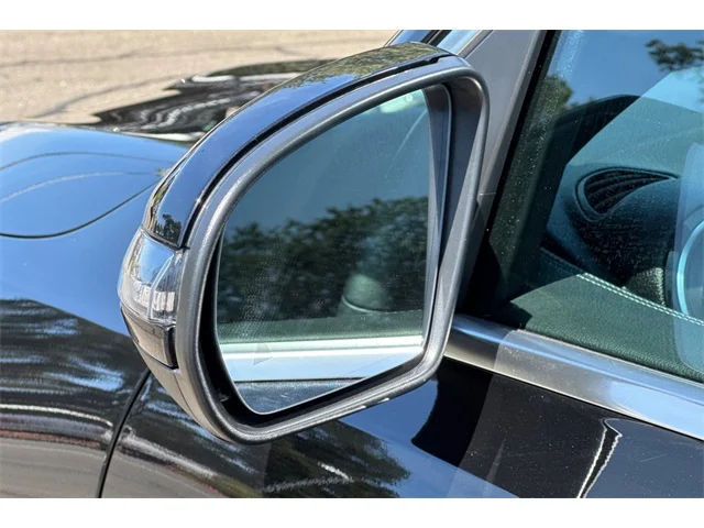 SEMINUEVOS MERCEDES-BENZ GLB at ELK GROVE in Elk Grove Buick GMC