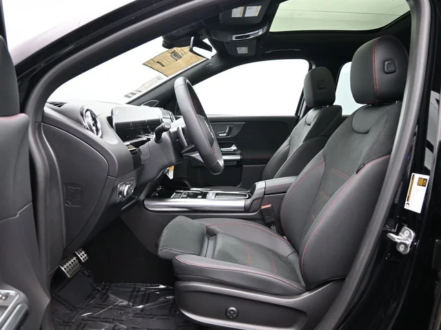 Nuevos MERCEDES-BENZ GLA à Estados chez autogozo