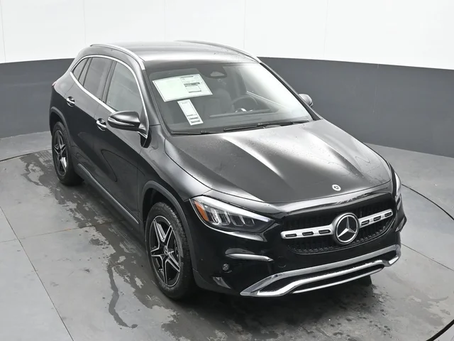 Nuevos MERCEDES-BENZ GLA à Estados chez autogozo