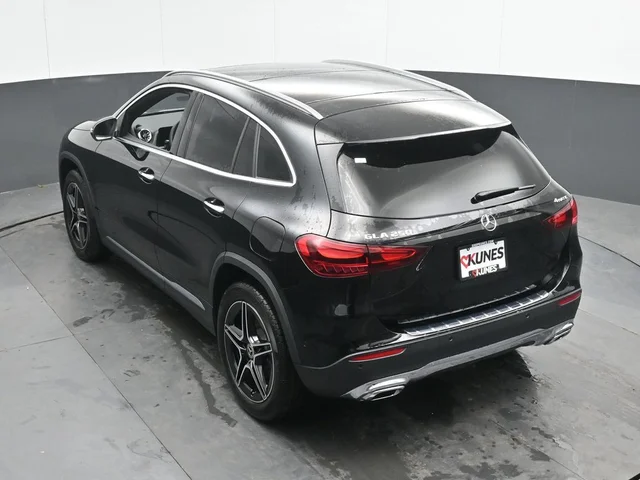 Nuevos MERCEDES-BENZ GLA à Estados chez autogozo