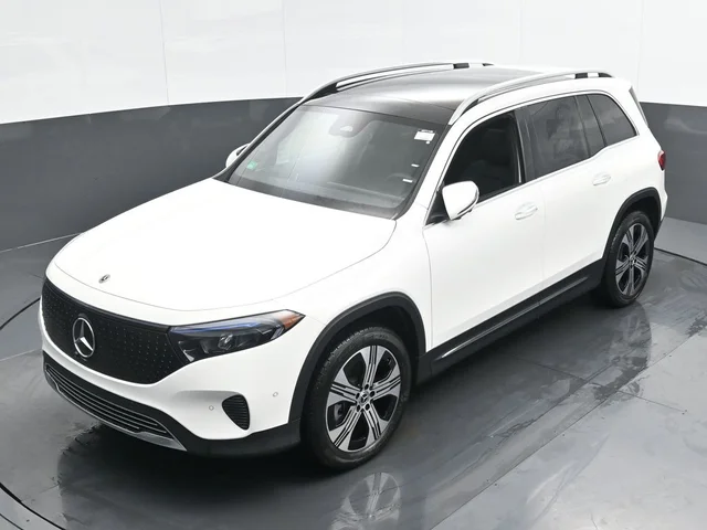 Nuevos MERCEDES-BENZ EQB à Estados chez autogozo