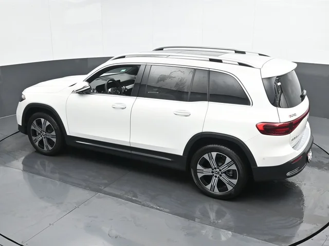 Nuevos MERCEDES-BENZ EQB à Estados chez autogozo