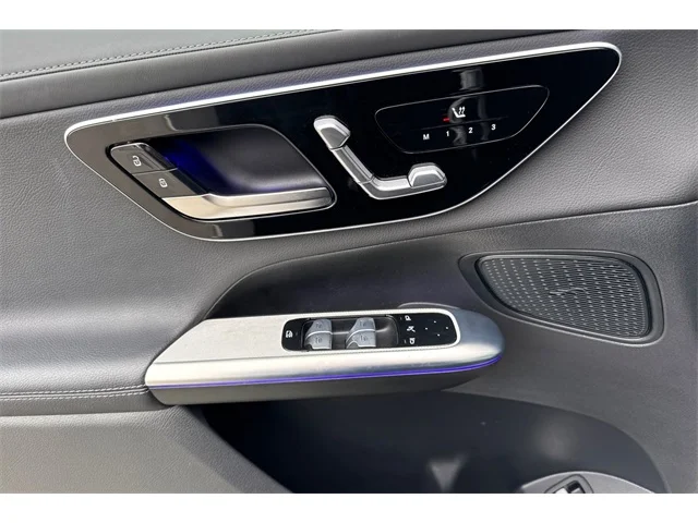 SEMINUEVOS MERCEDES-BENZ GLC at ELK GROVE in Elk Grove Buick GMC