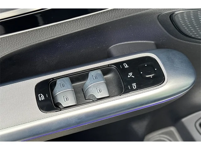 SEMINUEVOS MERCEDES-BENZ GLC at ELK GROVE in Elk Grove Buick GMC