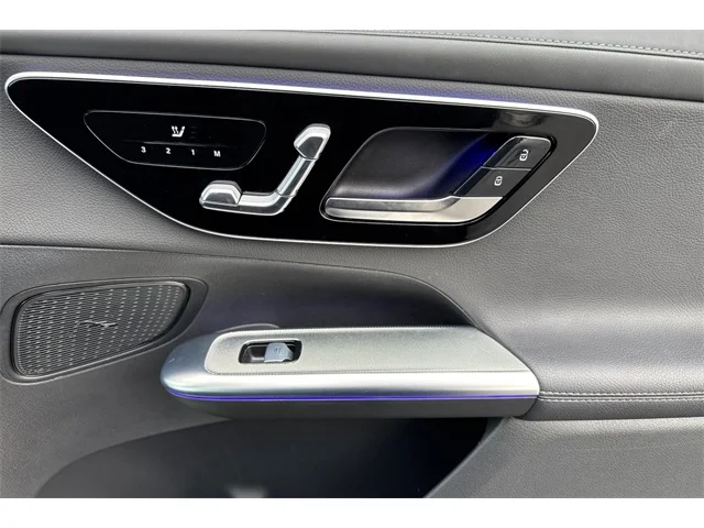 SEMINUEVOS MERCEDES-BENZ GLC at ELK GROVE in Elk Grove Buick GMC