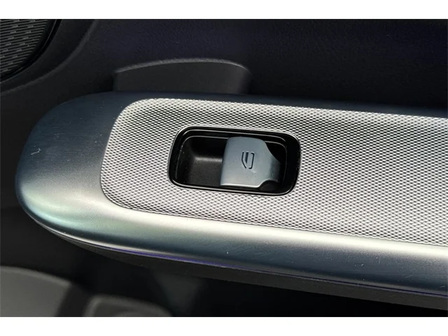 SEMINUEVOS MERCEDES-BENZ GLC at ELK GROVE in Elk Grove Buick GMC