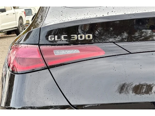 SEMINUEVOS MERCEDES-BENZ GLC at ELK GROVE in Elk Grove Buick GMC