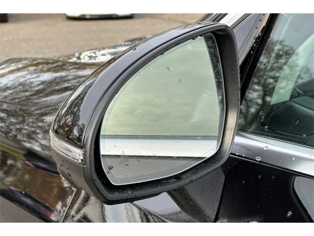 SEMINUEVOS MERCEDES-BENZ GLC at ELK GROVE in Elk Grove Buick GMC