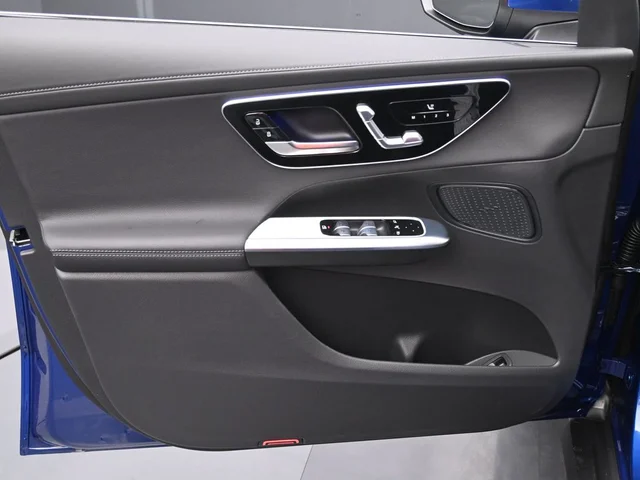 Nuevos MERCEDES-BENZ GLC à Estados chez autogozo